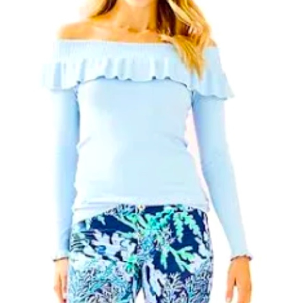 Lilly Pulitzer Siesta Off The Shoulder
Sweater (Size XXS) Lt. Blue
